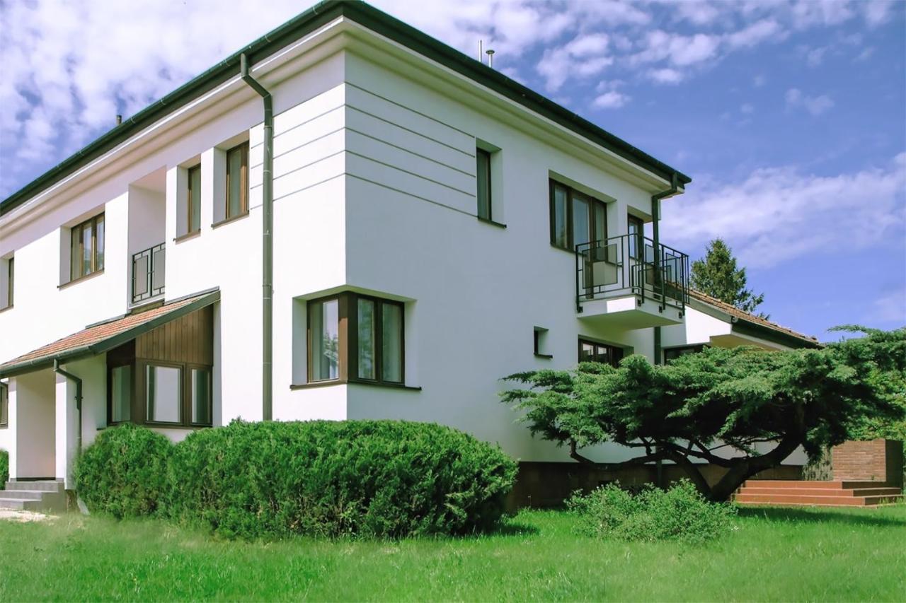 Apart Hostel S8 Blizne Jasinskiego Luaran gambar
