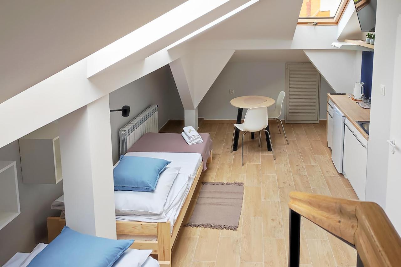 Apart Hostel S8 Blizne Jasinskiego Luaran gambar