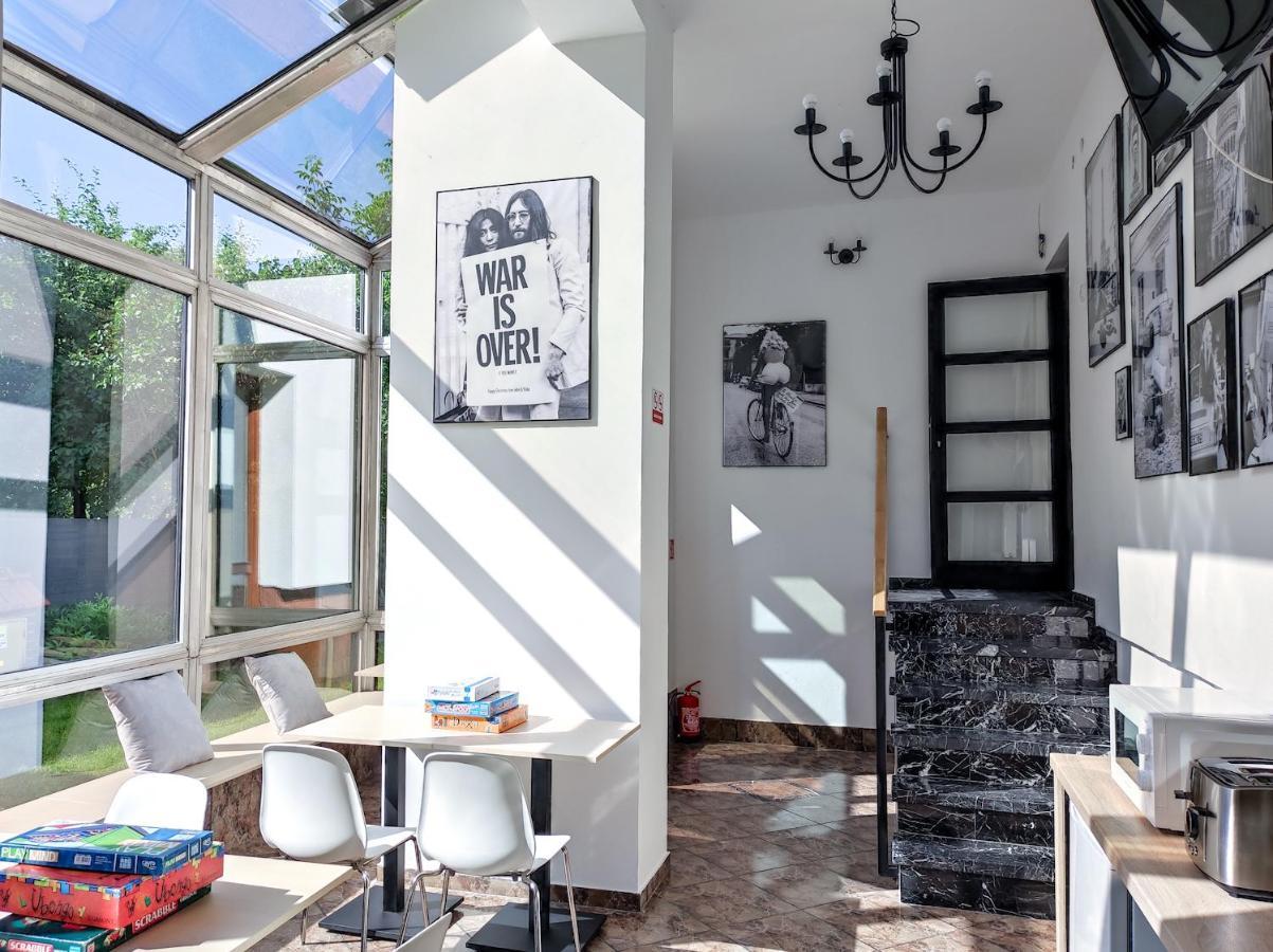 Apart Hostel S8 Blizne Jasinskiego Luaran gambar