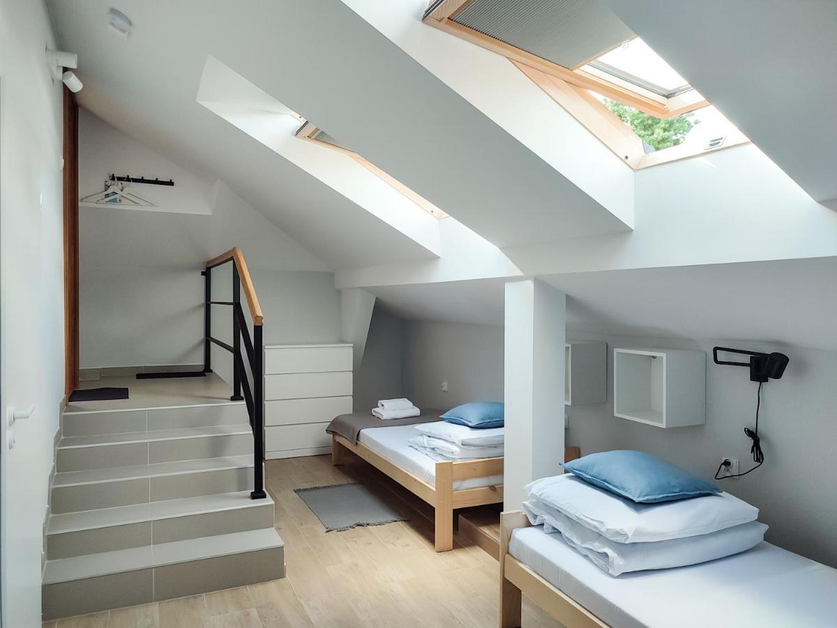 Apart Hostel S8 Blizne Jasinskiego Luaran gambar