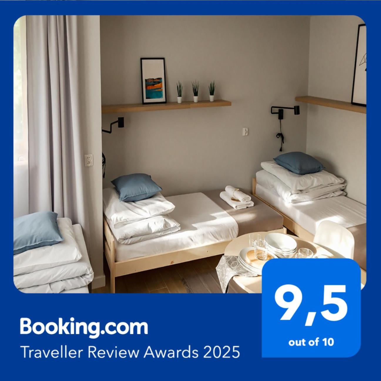 Apart Hostel S8 Blizne Jasinskiego Luaran gambar